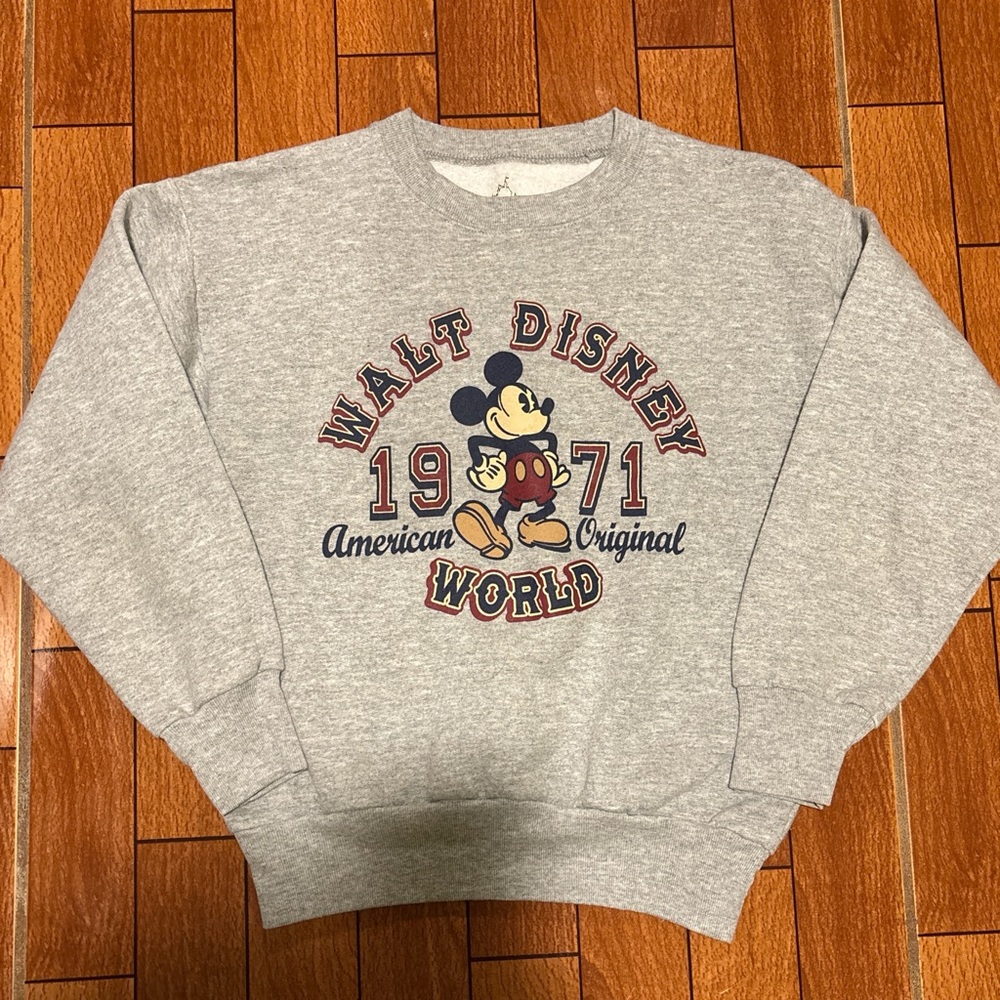 Disney sweatshirt